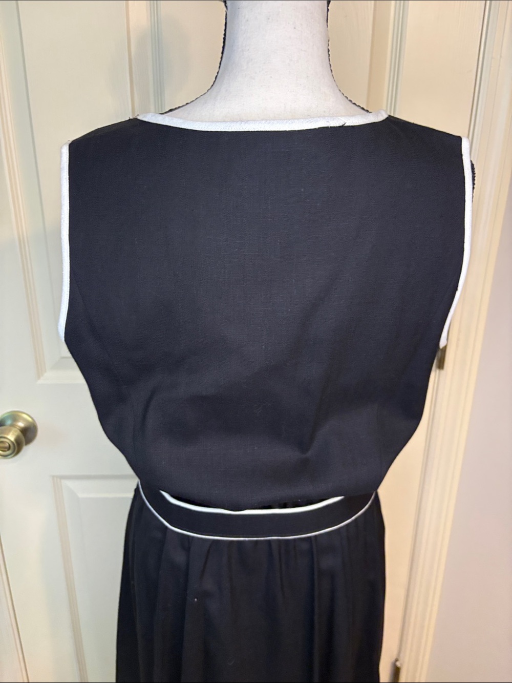 Vintage TALBOTS Belted Linen Black White Piping Button Down Sun Dress size 12 - Picture 7 of 11